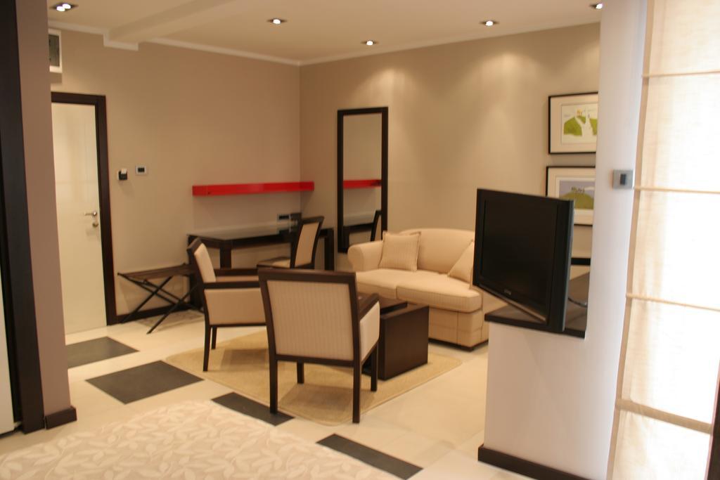 Garni Boutique Hotel Arta Novi Sad Room photo