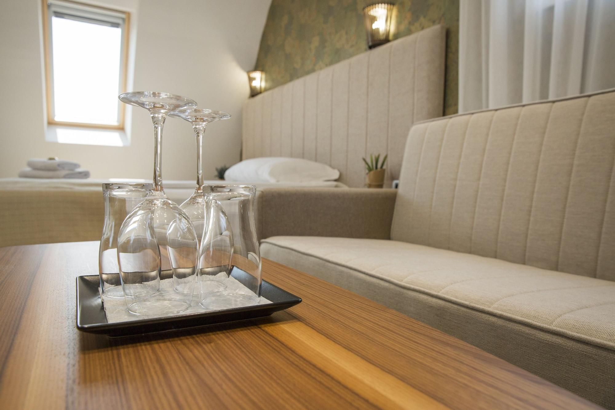 Garni Boutique Hotel Arta Novi Sad Exterior photo